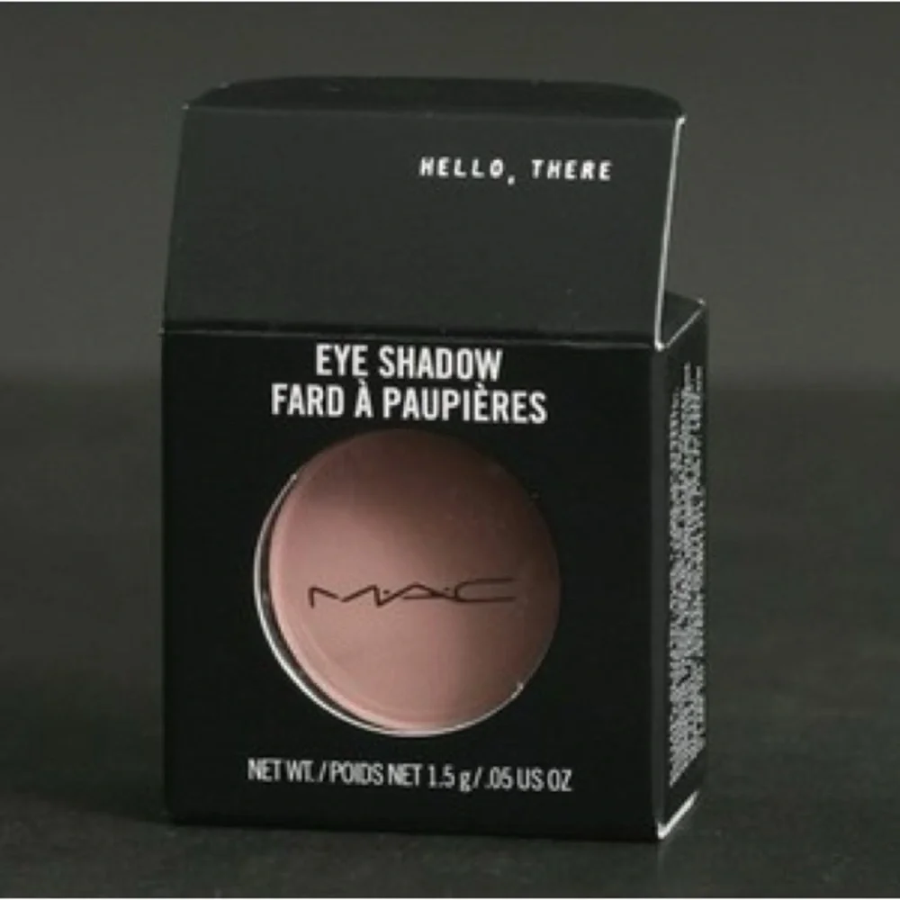 NIB MAC Flamingo Park Collection Eye Shadow in HELLO, THERE